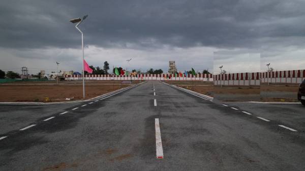  vr-garden Internal Roads & Footpaths