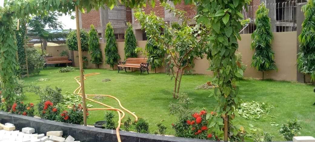  paradise Landscaped Gardens