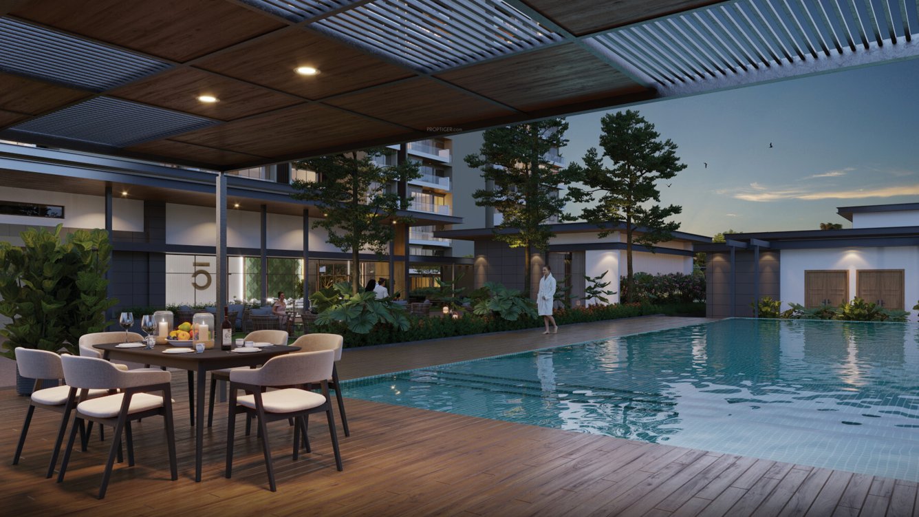  5 racecourse by skyi phase ii Swimming Pool