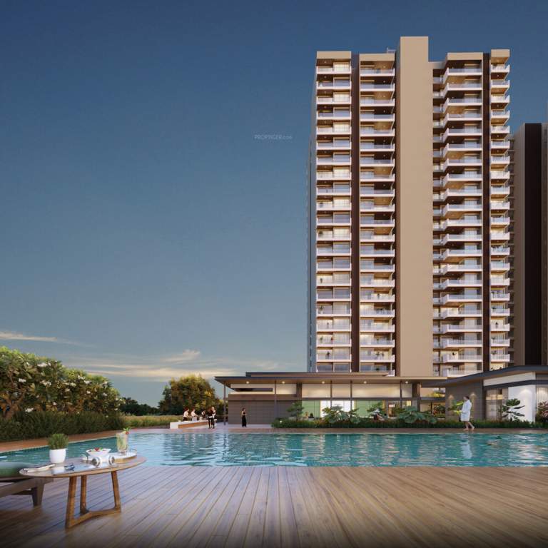  5 racecourse by skyi phase ii Swimming Pool
