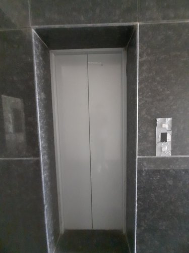  sri-sai-elite Lift(s)