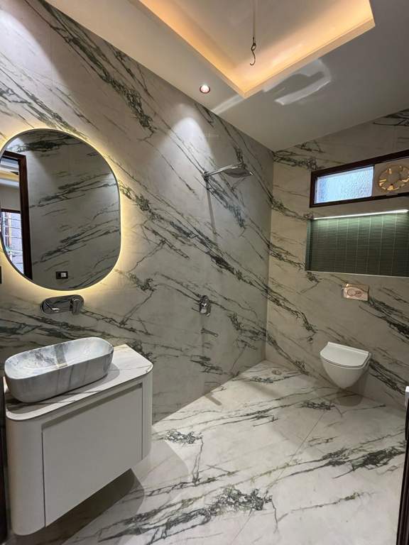  independent floors Bathroom