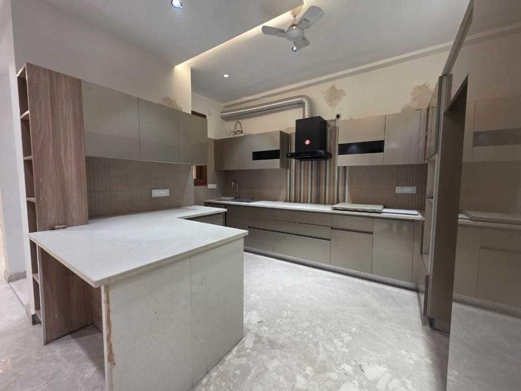  independent floors Kitchen