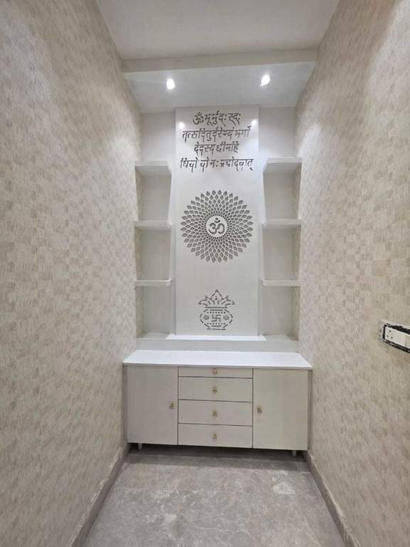  independent floors Living Area