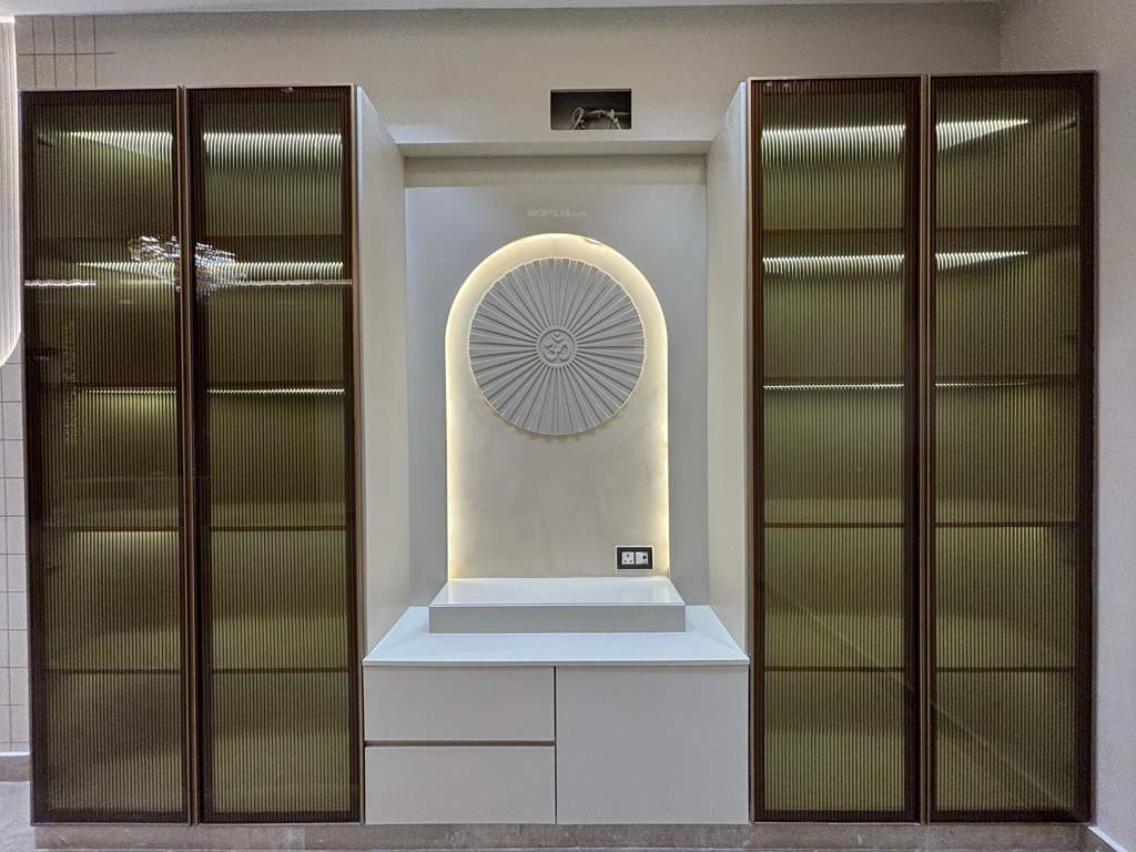  independent floors Living Area