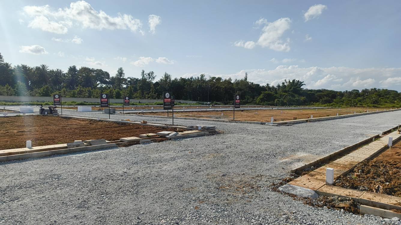  sai samruddhi enclave Plot