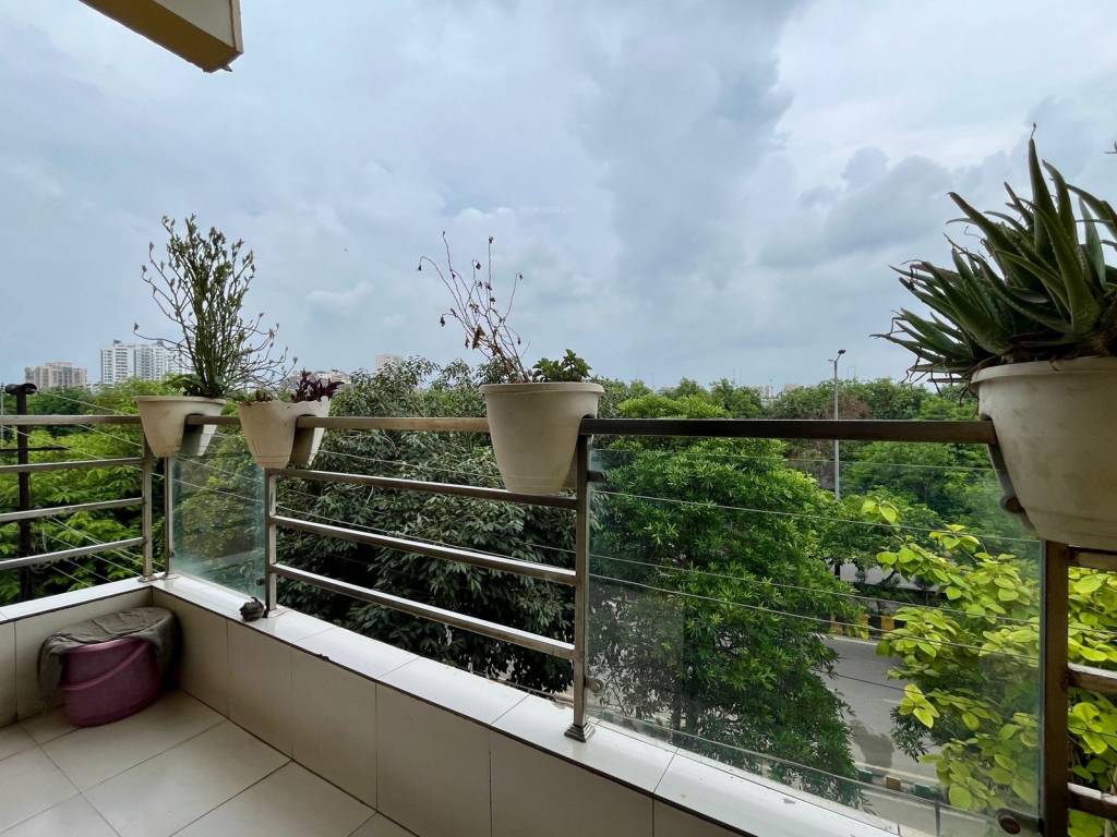 builder floors Balcony