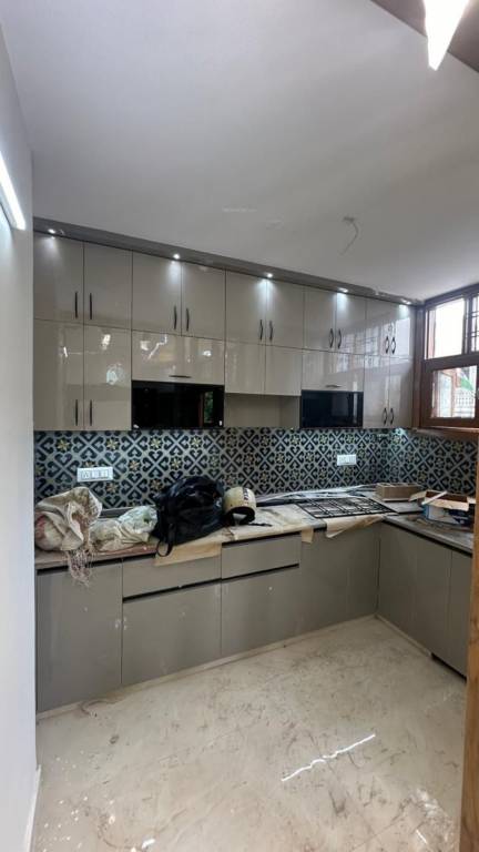  luxury floors Kitchen