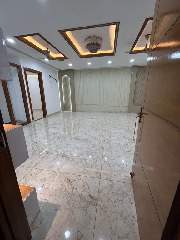 independent floors Living Area