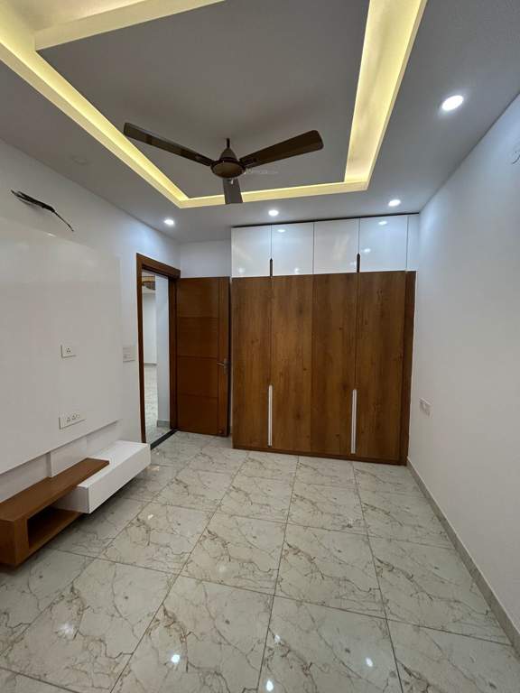 independent floors Living Area