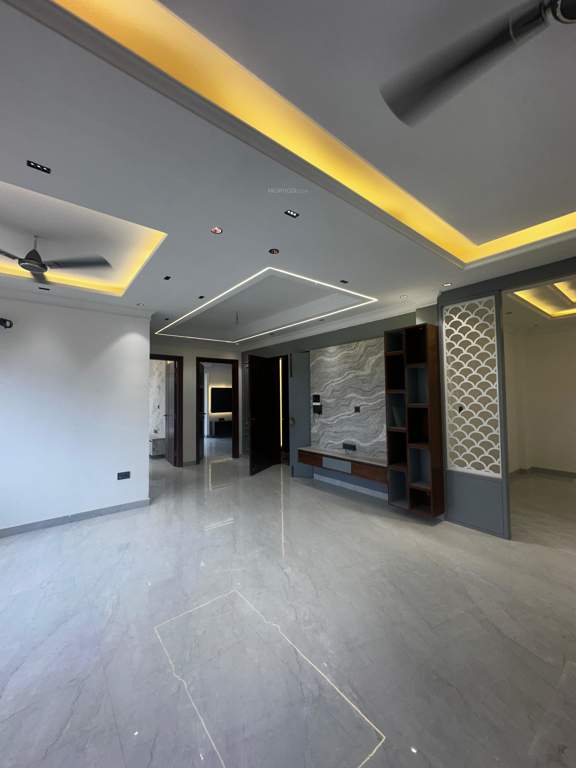  luxury builder floor Living Area