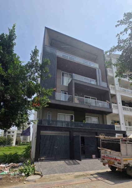  luxury-builder-floor Elevation