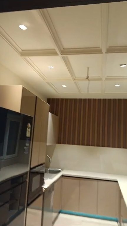 luxury builder floor Kitchen