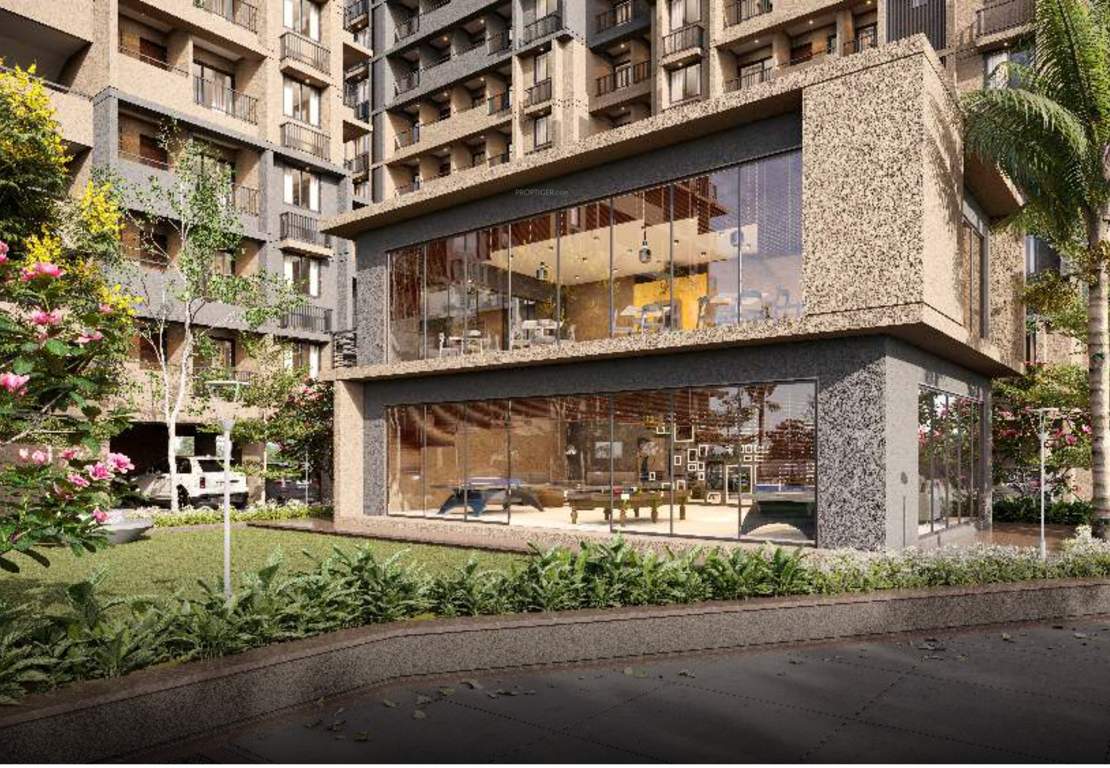  heights Paved Compound