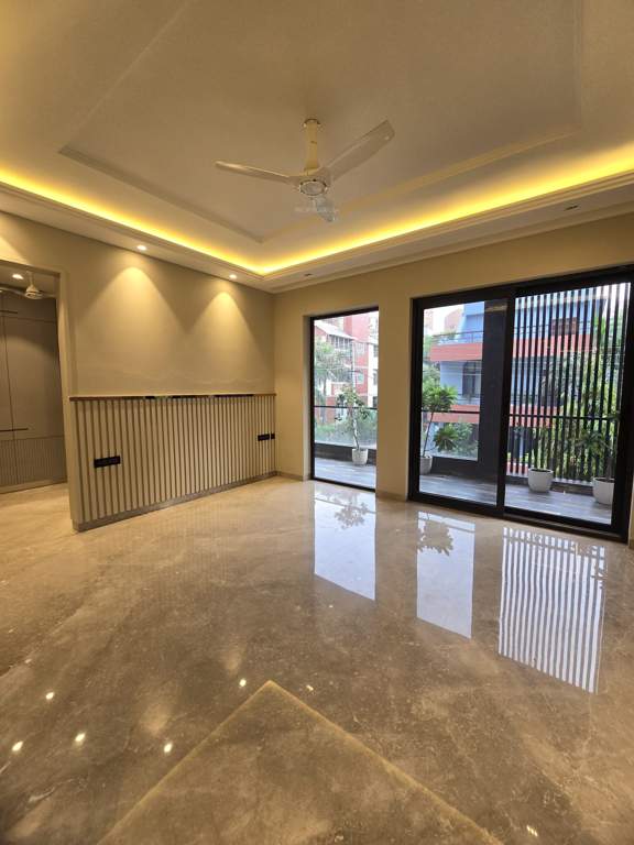  luxury floors Living Area