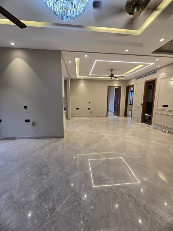  luxury floors Living Area