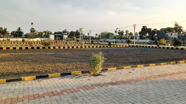  golden-plots Internal Roads & Footpaths