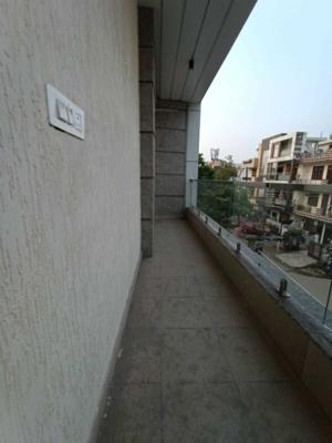  arihant-ultra-luxury-floors Living Area