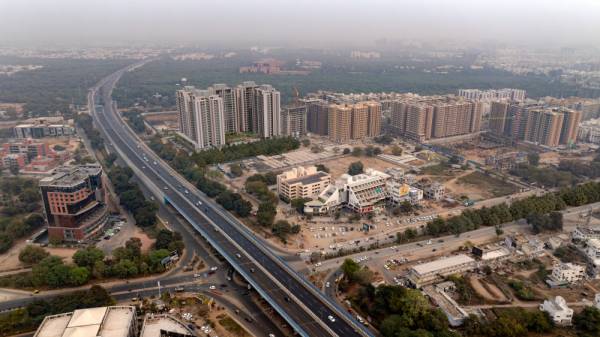  embrance-the-wind Others