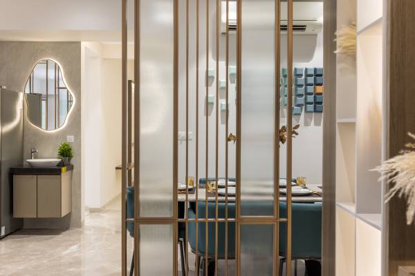  ornate-evita Dining Area