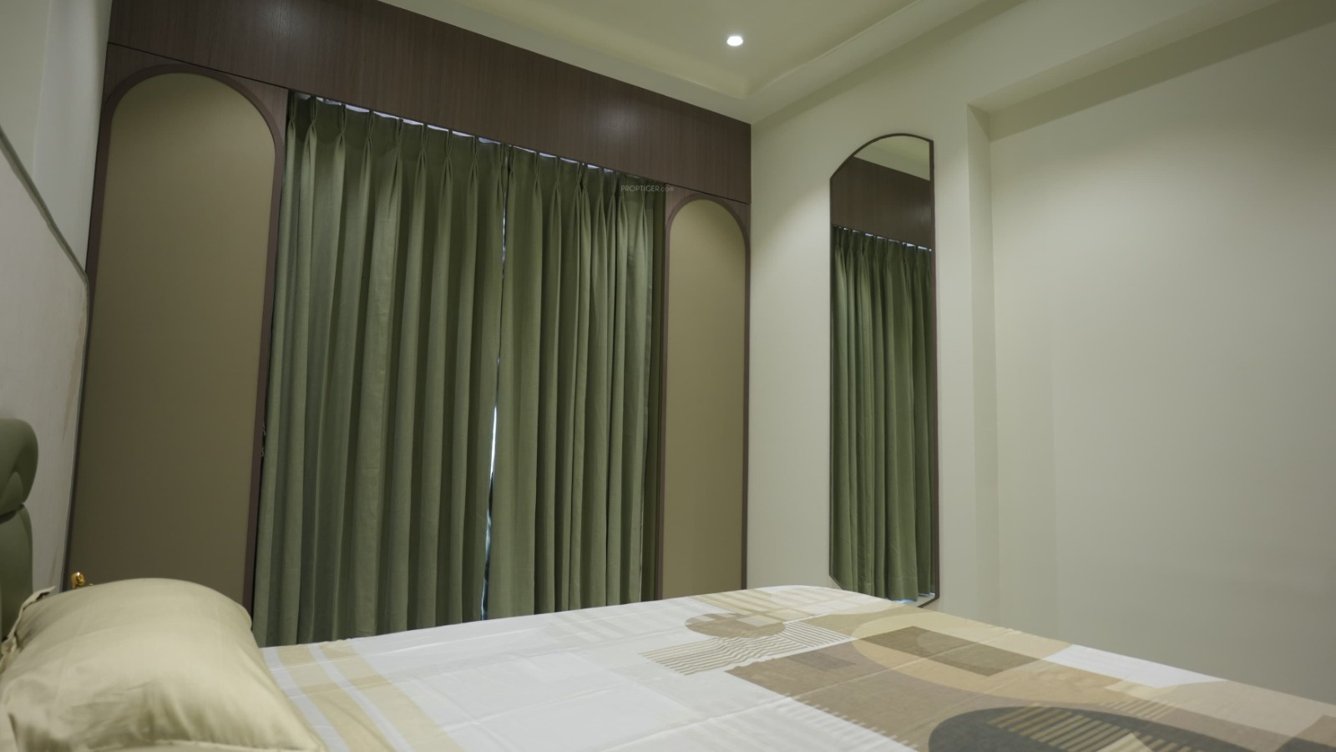  the manor heights Bedroom