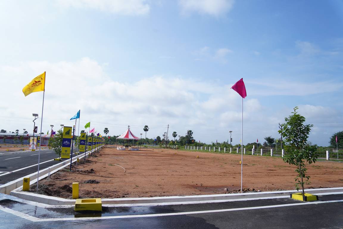 sarankis hill view Plot