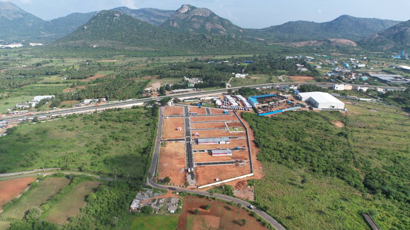 sarankis hill view Plot