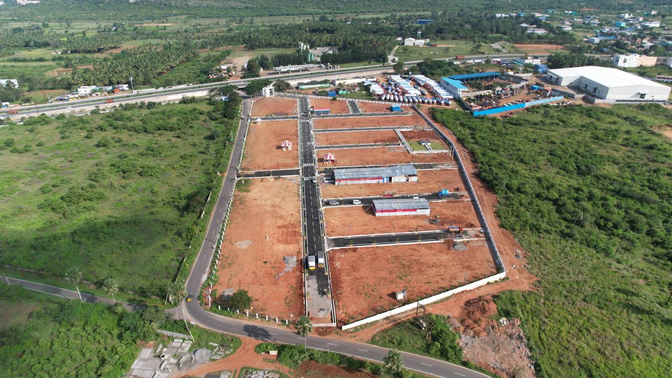 sarankis hill view Plot