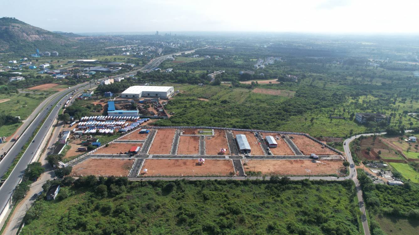 sarankis hill view Plot