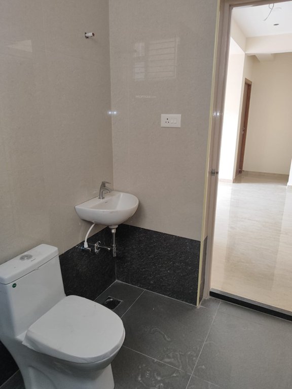  adyar vue Bathroom