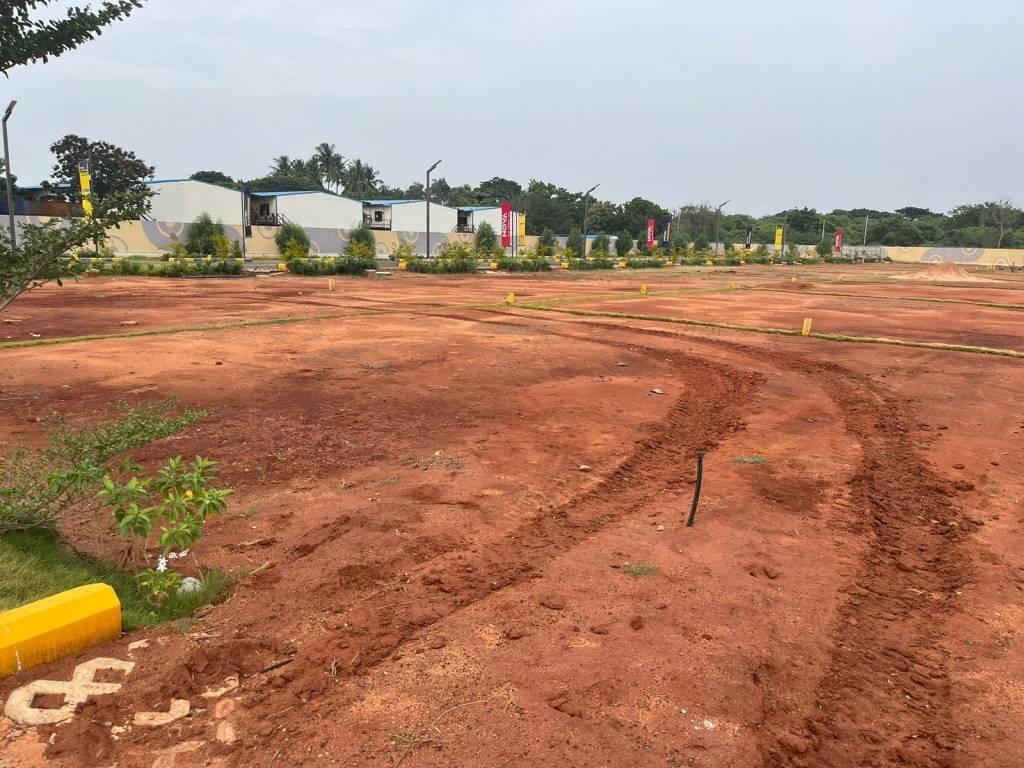  sangamam Plot