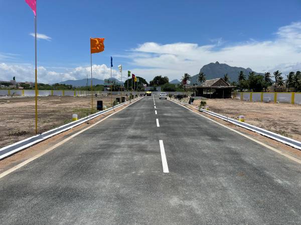  city-square Internal Roads & Footpaths