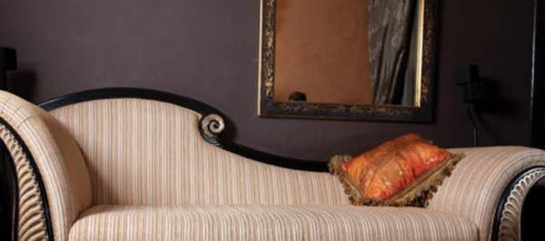 Living Area white-house Living Area