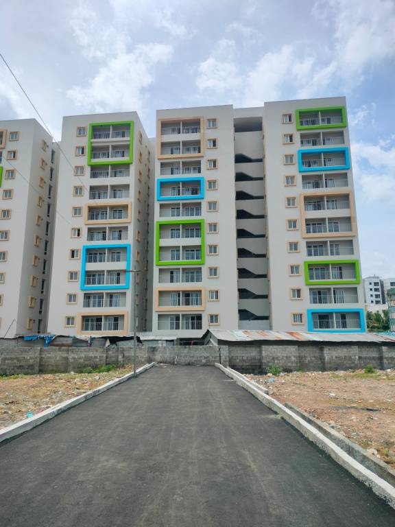  sm garden Internal Roads & Footpaths