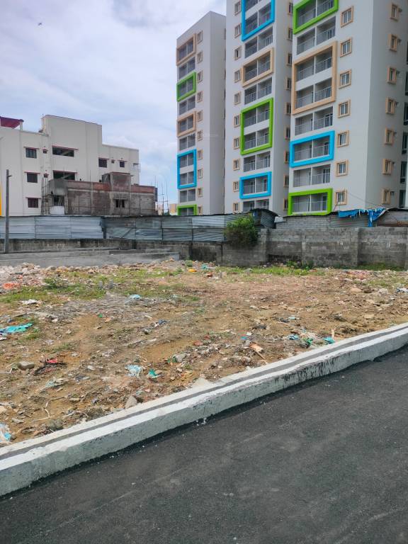  sm garden Internal Roads & Footpaths