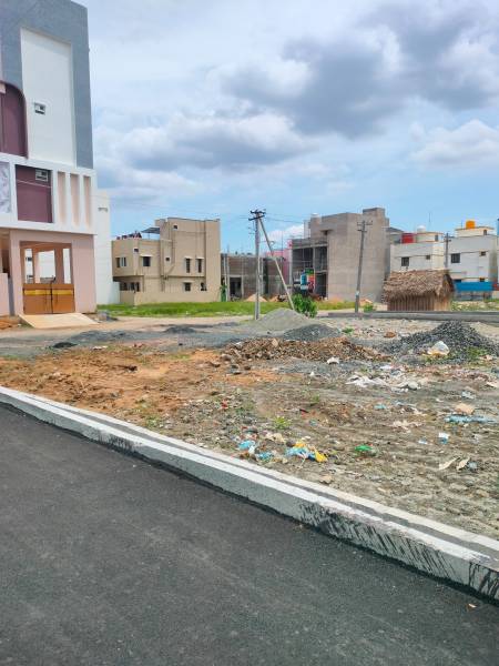  sm-garden Internal Roads & Footpaths