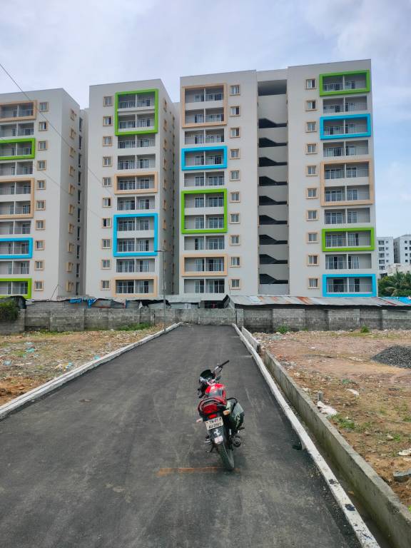  sm garden Internal Roads & Footpaths