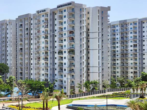  raintree-boulevard-cl-2 Elevation