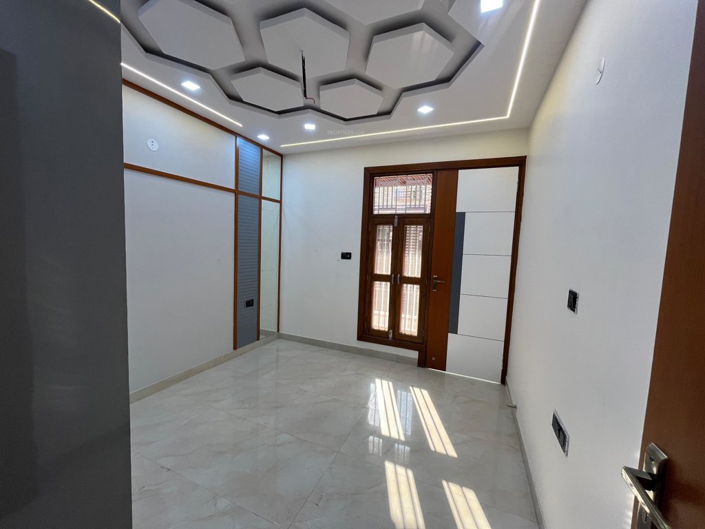  premium floors Living Area