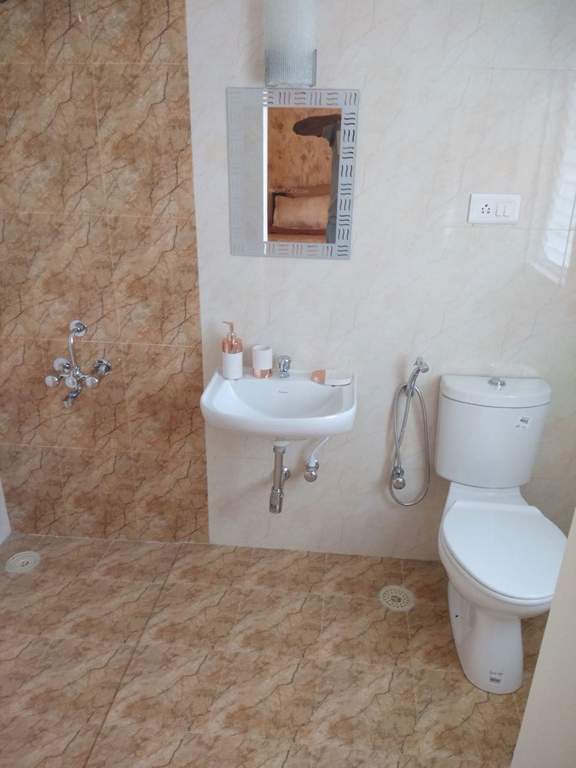 XS Real Centra Phase 1