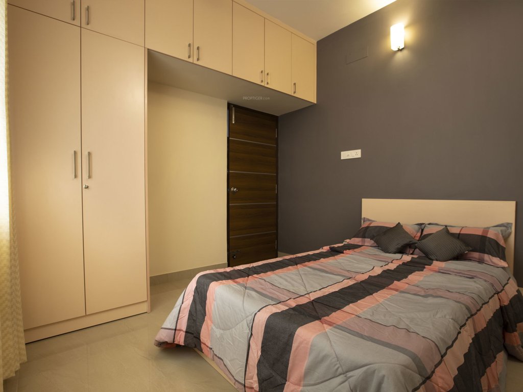  grandeur phase 2 Bedroom