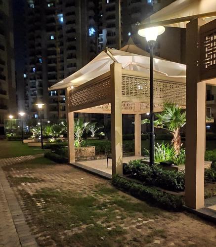 Gazebo exotica-dreamville-phase-iv-tower-t-14-&t-15 Gazebo