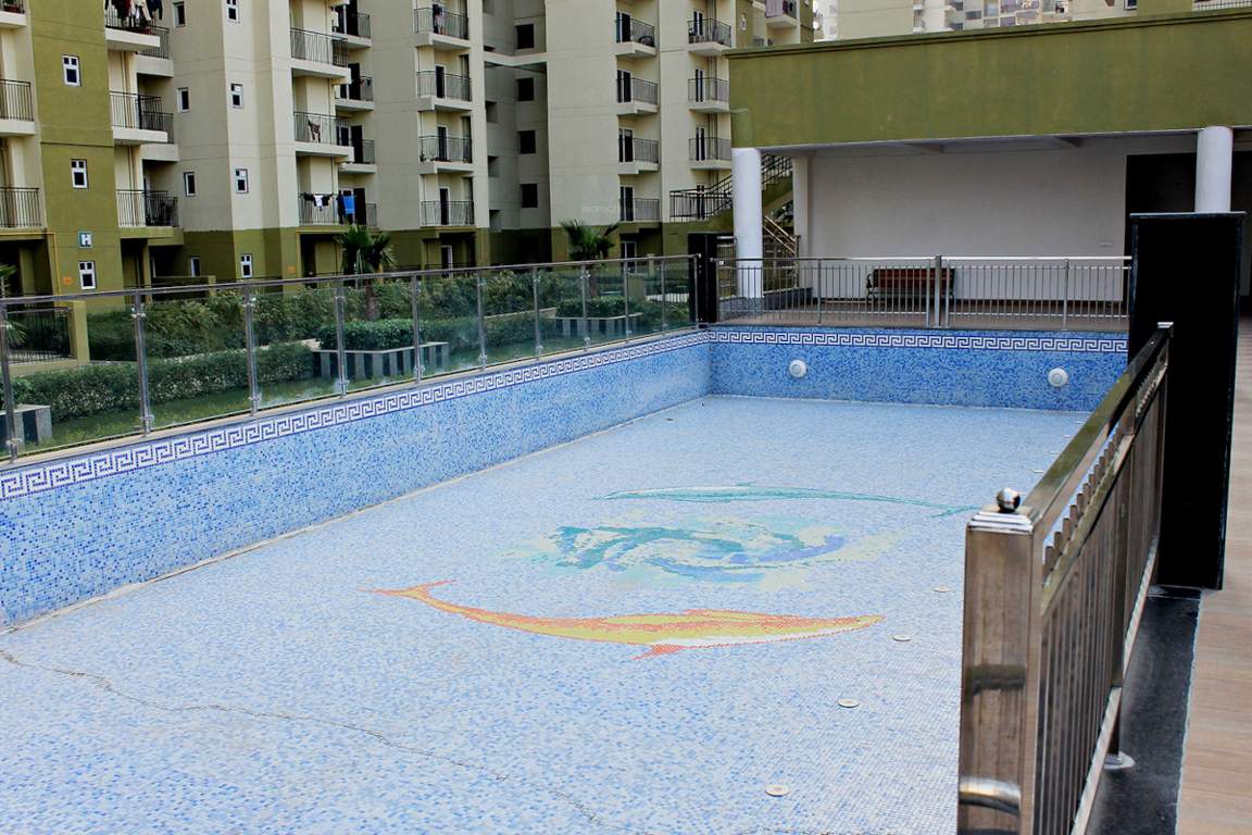  trident embassy phase 1 Swimming Pool