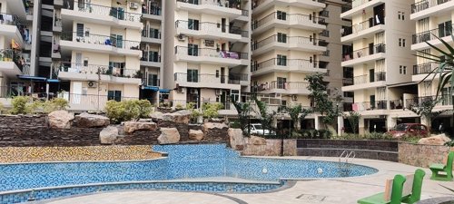  windsor-paradise-2-block-g Swimming Pool