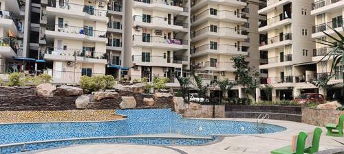 Swimming Pool windsor-paradise-2-block-f Swimming Pool