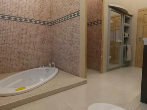  blossom-greens-phase-5-towers-b-c-&-d Bathroom