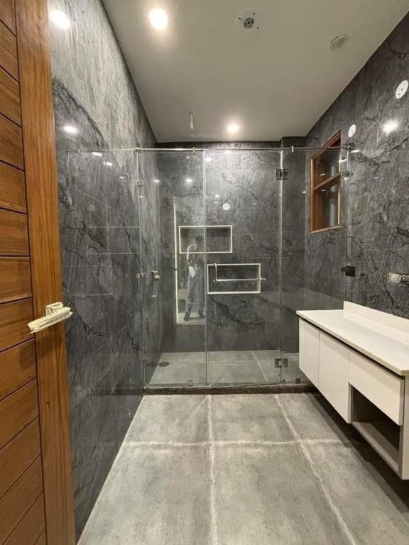 diamond ultra luxury Bathroom