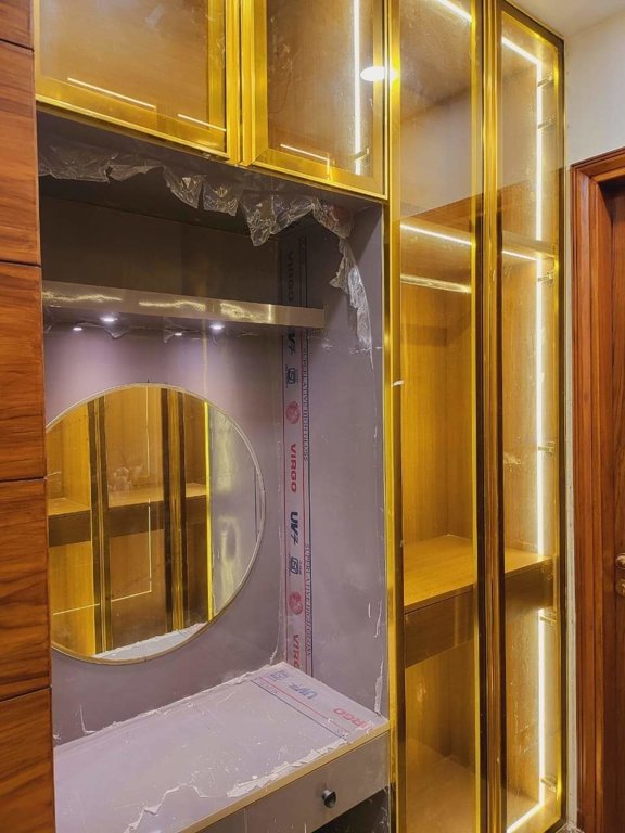 royal luxury floors Bedroom