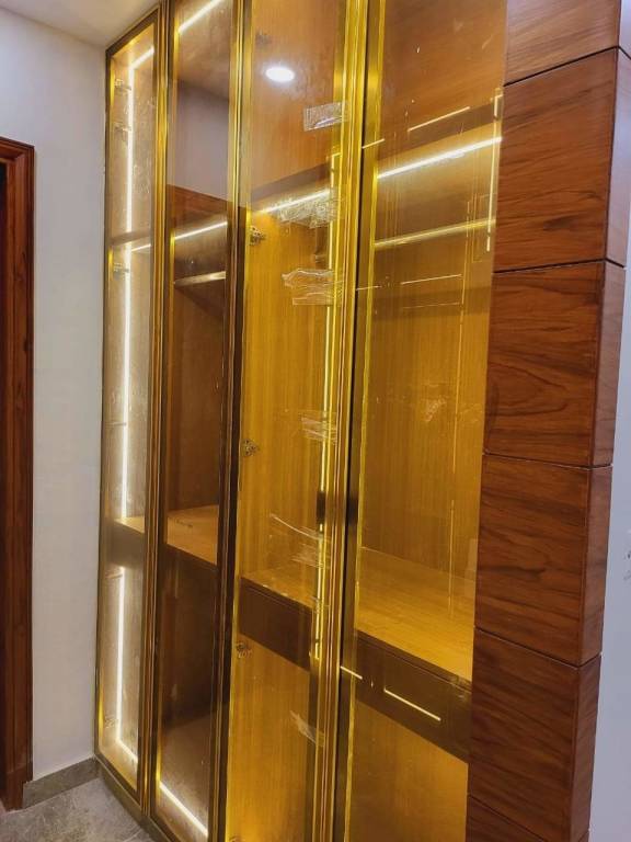 royal luxury floors Bedroom