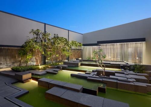  newark-ultra-floors Terrace Garden